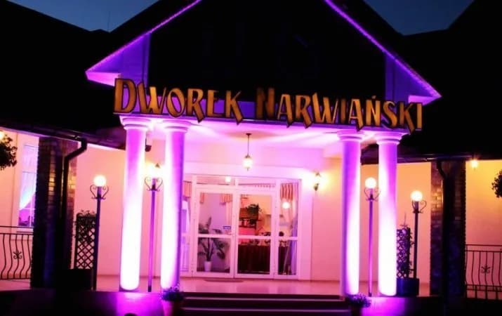 Dworek Narwiański - idealne miejsce na romantyczną kolację i wydarzenia